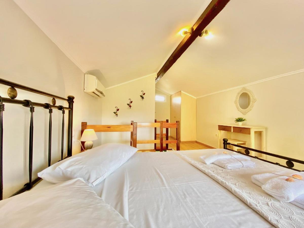 Asteraki Beach House By Dadovillas Αχαράβη Εξωτερικό φωτογραφία