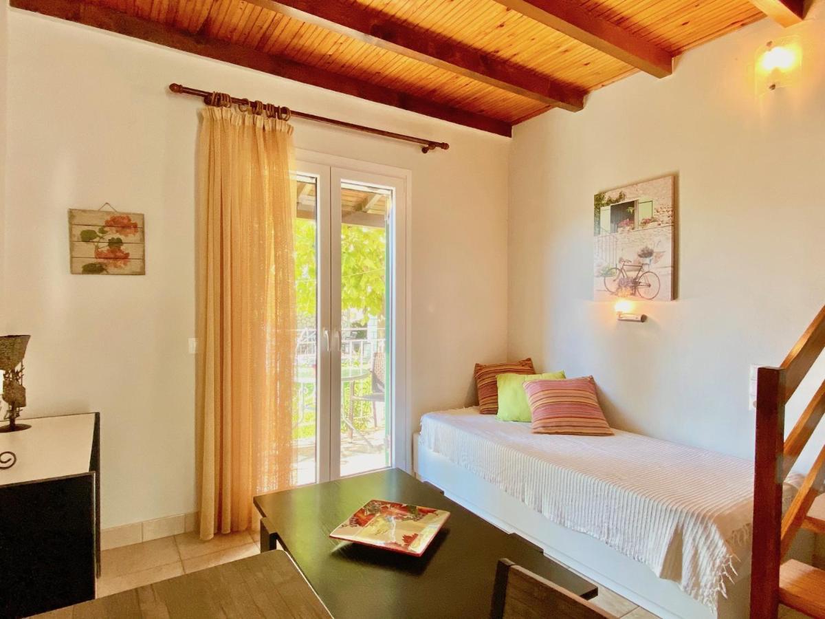 Asteraki Beach House By Dadovillas Αχαράβη Εξωτερικό φωτογραφία